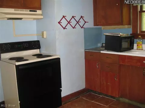 4703 S Ridge Rd E, Ashtabula, OH 44004 photo 5