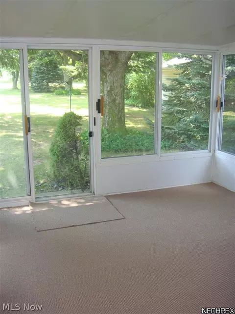 34 Grimm Heights Ave, Struthers, OH 44471 photo 11