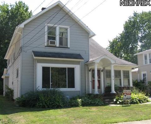 216 E Brg, Berea, OH 44017 photo 1
