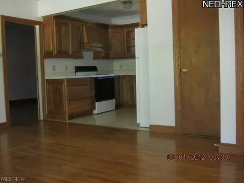 7669 Lanese Dr, Windsor, OH 44099 photo 8
