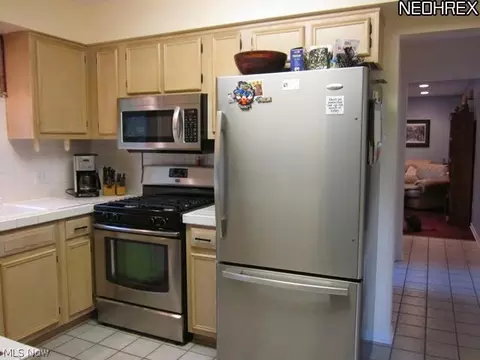 4232 Ruth Dr, Rootstown, OH 44272 photo 5