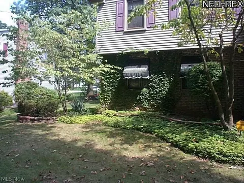 7979 Aquadale Dr, Boardman, OH 44512 photo 5