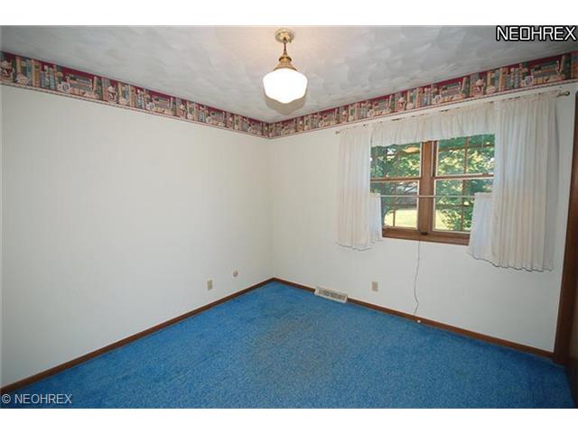 190 Roche Way, Youngstown, OH 44512 photo 12