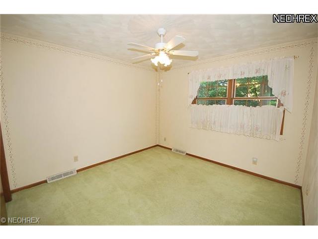 190 Roche Way, Youngstown, OH 44512 photo 10