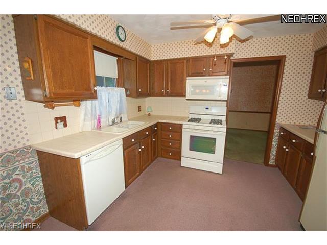 190 Roche Way, Youngstown, OH 44512 photo 6