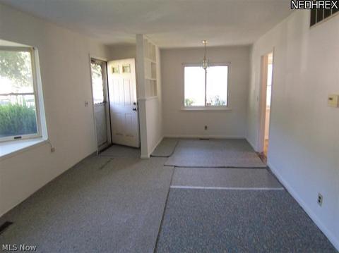 1332 Myrtle Ave, Ashtabula, OH 44004 photo 4