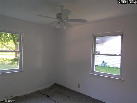 1332 Myrtle Ave, Ashtabula, OH 44004 photo 8
