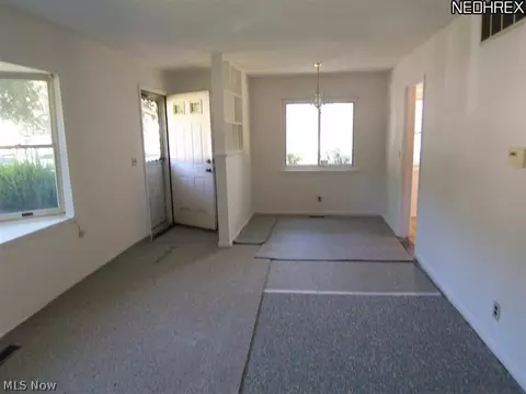1332 Myrtle Ave, Ashtabula, OH 44004 photo 4