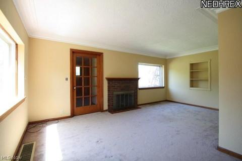 11109 Lagrange Rd, Elyria, OH 44035 photo 6