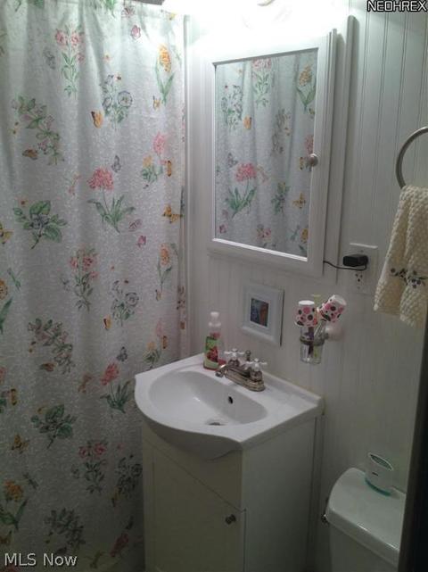 4880 Wake Robin Rd, Mentor, OH 44060 photo 11