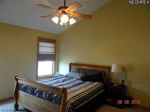 644 Alexis Dr, Elyria, OH 44035 photo 16