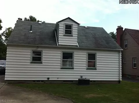 3440 Risher Rd, Youngstown, OH 44511 photo 3