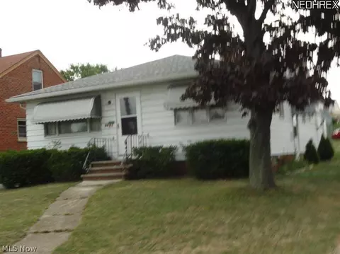 6291 State, Parma, OH 44134 photo 2