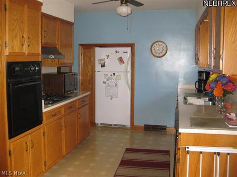 3480 Maple Rd, Jefferson, OH 44047 photo 2
