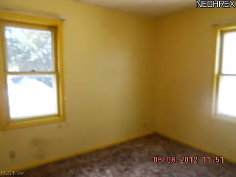 798 Silvercrest Ave, Akron, OH 44314 photo 5