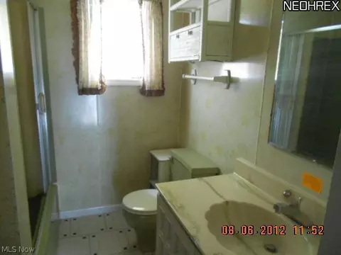 798 Silvercrest Ave, Akron, OH 44314 photo 9