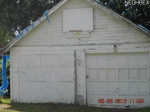 798 Silvercrest Ave, Akron, OH 44314 photo 11