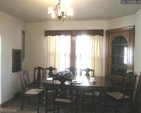 38 Maple Dr, Boardman, OH 44512 photo 4
