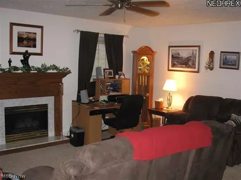 3482 Donegal St NE, Canton, OH 44721 photo 14