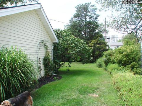180 E 270 St, Euclid, OH 44132 photo 22