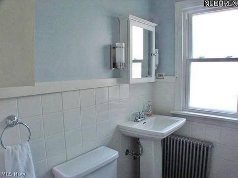 180 E 270 St, Euclid, OH 44132 photo 14