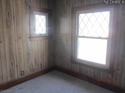 115 Beverly Ct, Elyria, OH 44035 photo 5