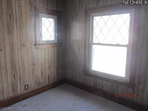 115 Beverly Ct, Elyria, OH 44035 photo 5