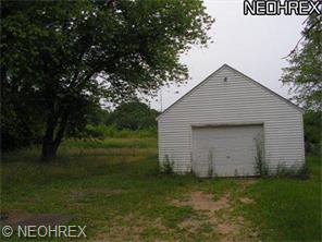 4786 Webb Rd, Youngstown, OH 44515 photo 2