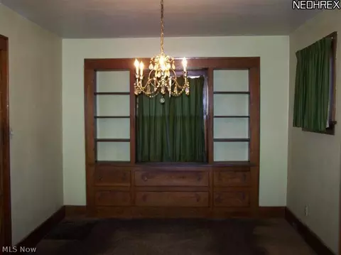 703 Noah Ave, Akron, OH 44320 photo 4