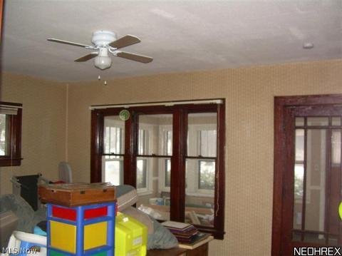 913 E 15th St, Ashtabula, OH 44004 photo 7