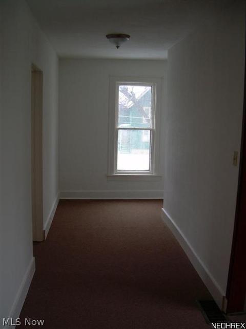 913 E 15th St, Ashtabula, OH 44004 photo 3