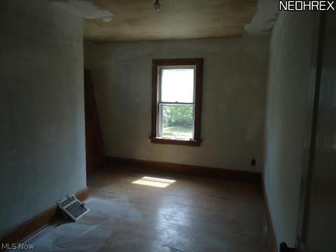 230 Denison Ave, Elyria, OH 44035 photo 8