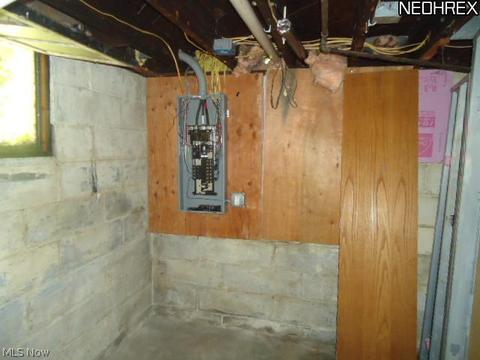 230 Denison Ave, Elyria, OH 44035 photo 13