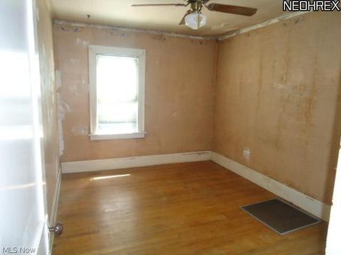 230 Denison Ave, Elyria, OH 44035 photo 9