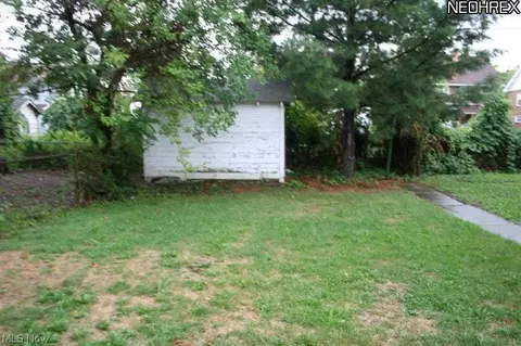 1814 E 33, Lorain, OH 44055 photo 10