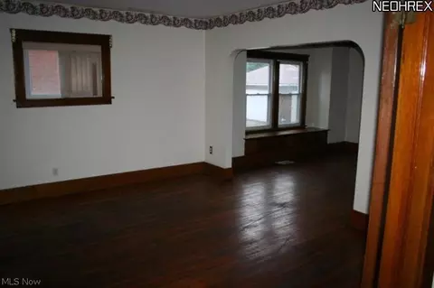 1814 E 33, Lorain, OH 44055 photo 2