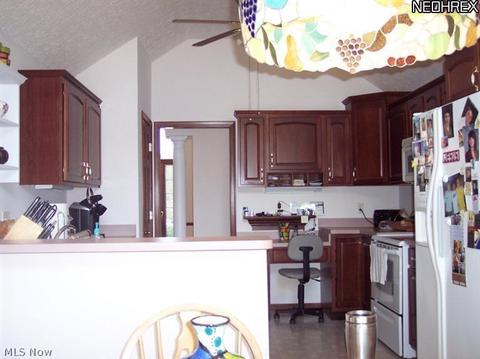 124 Barrington Ct, Elyria, OH 44035 photo 23