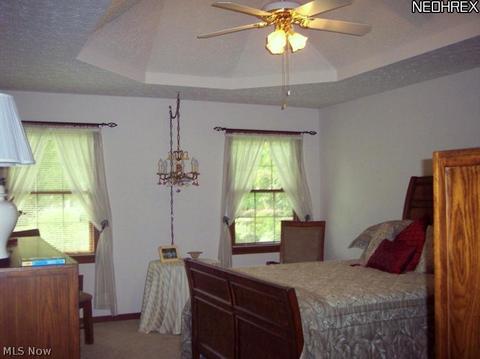 124 Barrington Ct, Elyria, OH 44035 photo 5