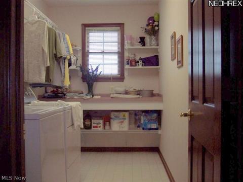 124 Barrington Ct, Elyria, OH 44035 photo 7
