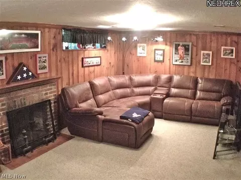 84 E 212 St, Euclid, OH 44123 photo 9