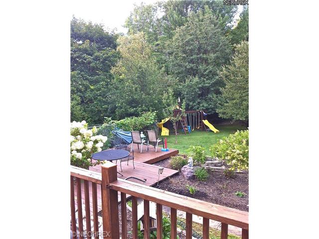 8451 Eagle Rd, Willoughby, OH 44094 photo 5