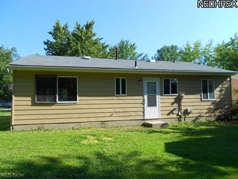9870 Belden Dr, Windham, OH 44288 photo 4