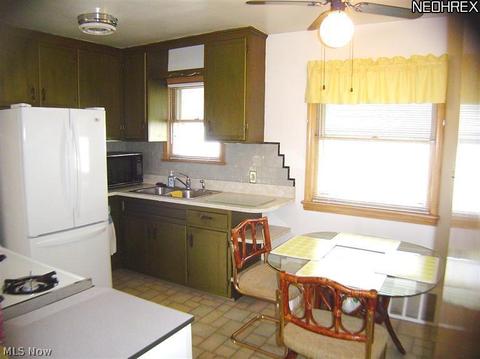 29953 Elgin Rd, Wickliffe, OH 44092 photo 25