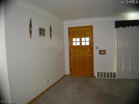 29953 Elgin Rd, Wickliffe, OH 44092 photo 3