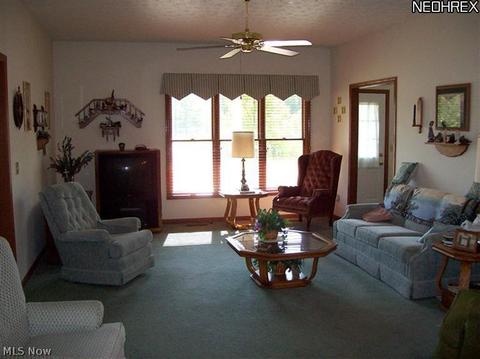 142 Stonehedge Dr, Elyria, OH 44035 photo 11