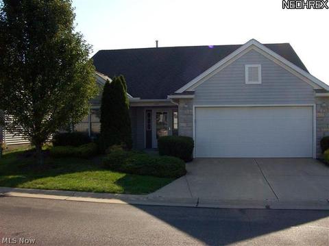 142 Stonehedge Dr, Elyria, OH 44035 photo 1