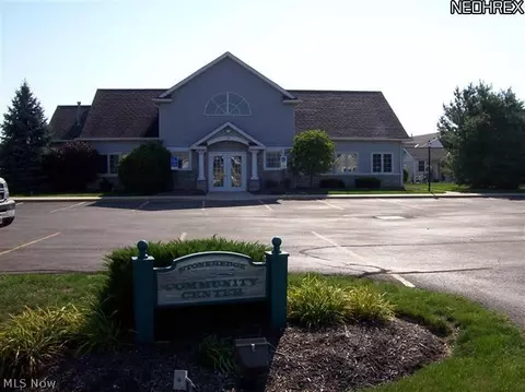 142 Stonehedge Dr, Elyria, OH 44035 photo 23