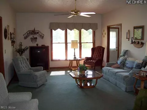 142 Stonehedge Dr, Elyria, OH 44035 photo 11