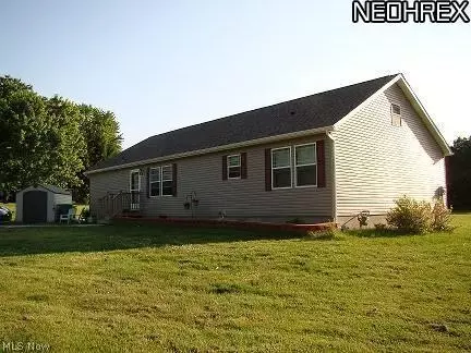 294 Bates Rd, Madison, OH 44057 photo 1