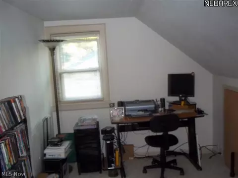 4020 Risher Rd, Youngstown, OH 44511 photo 4